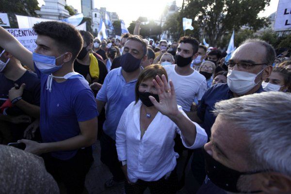 Denuncian a Patricia Bullrich por incitación a la violencia