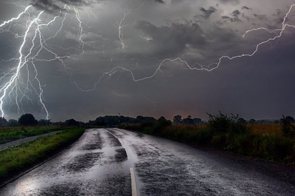 Alerta por tormentas fuertes en más de 20 localidades de Corrientes