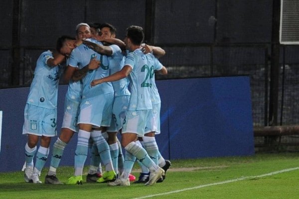 Con gol de Copetti, Racing derrotó a Rosario Central por la Copa Liga Profesional