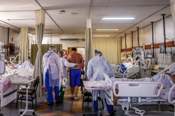 Brasil: 11 personas murieron esperando ser atendidos en hospitales por coronavirus