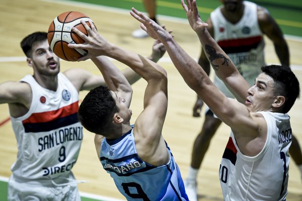 Regatas y una importante victoria contra San Lorenzo