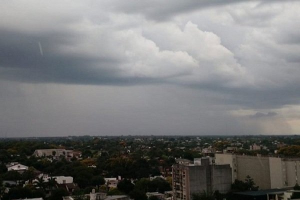 La tormenta trajo descenso de temperatura en Corrientes