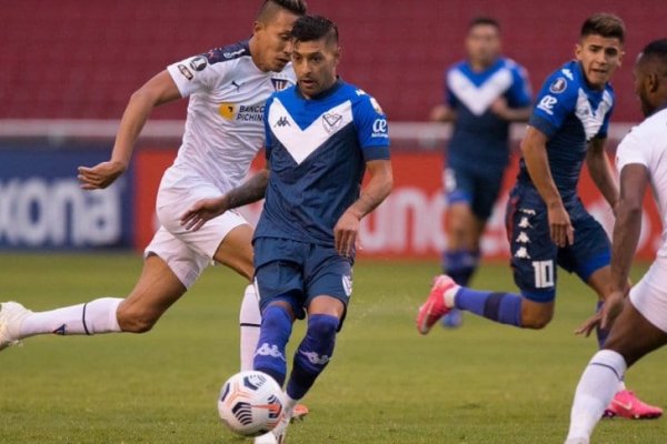 Copa Libertadores: Vélez perdió con Liga de Quito y se complica