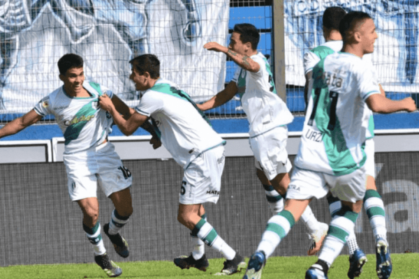 Banfield ganó y por ahora bajó a River de los cuartos de final