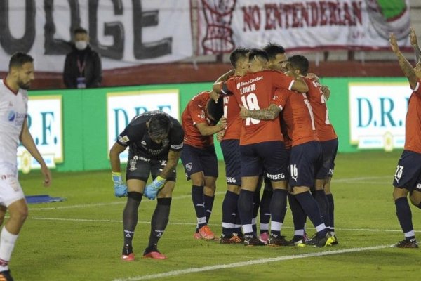 Copa Liga Profesional: Independiente venció a Huracán y se clasificó