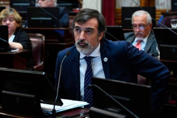 Esteban Bullrich reveló que Cristina Kirchner lo llamó: 