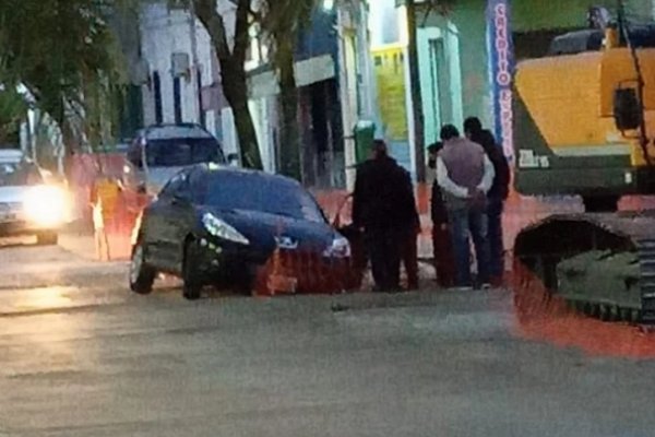 Goya: Insólito accidente en la repavimentación de una calle céntrica