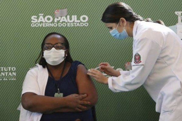 Brasil marcó un nuevo récord de casos de Covid-19: 115.228 en 24 horas