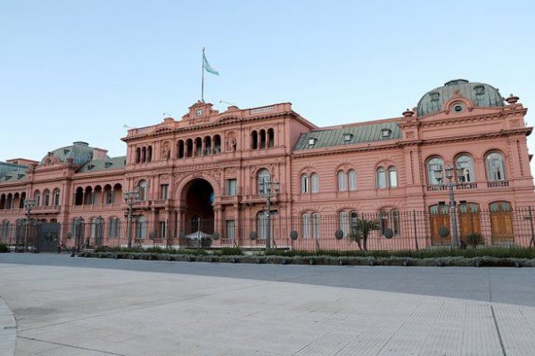 El Gobierno analiza prorrogar el DNU con restricciones a la espera de la ley de Emergencia Covid