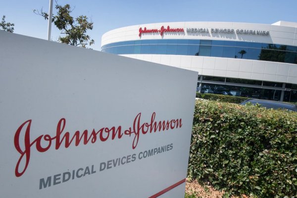 Alertan en Estados Unidos sobre una rara enfermedad que provoca la vacuna Johnson & Johnson