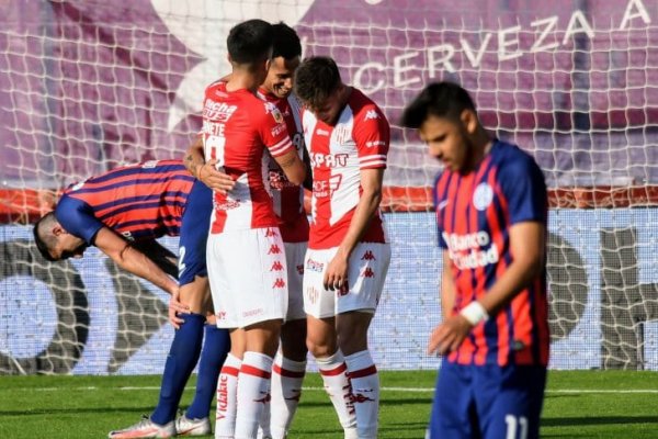 Unión goleó a San Lorenzo y le dio un duro golpe en la Liga Profesional