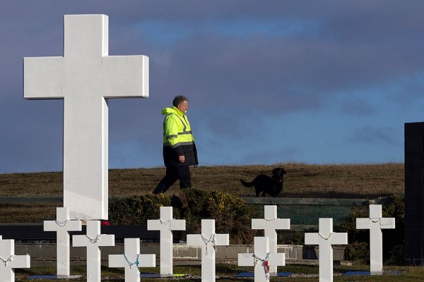 Piden que familiares de caídos en Malvinas otorguen muestras de sangre