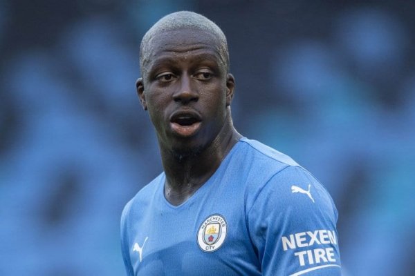 Manchester City suspendió a Benjamin Mendy tras acusaciones de violación y agresión sexual