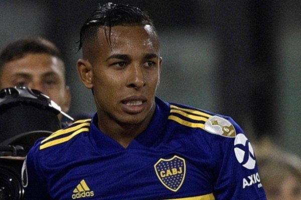 Sebastián Villa volvió a la Argentina y tiró una bomba contra Boca y Riquelme