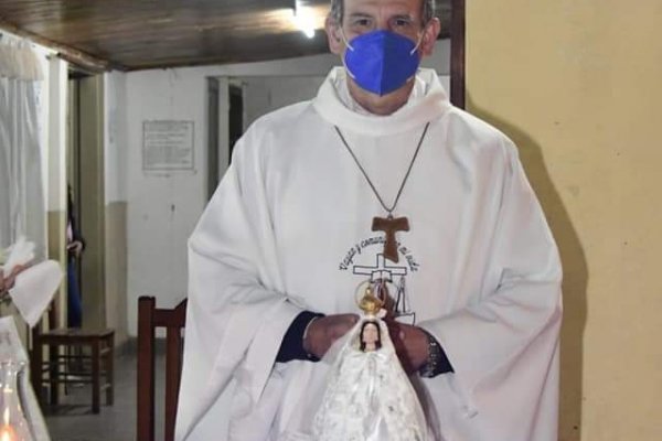 Monseñor Canecín: 