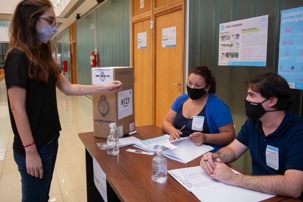 Este jueves inicia el pago a las autoridades de mesa de las PASO