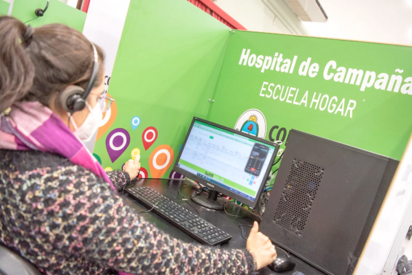 El Call Center recibió hasta 100.000 llamadas en un mes