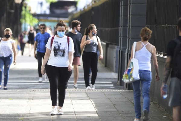 El país lleva 17 semanas consecutivas de descenso de casos de COVID-19