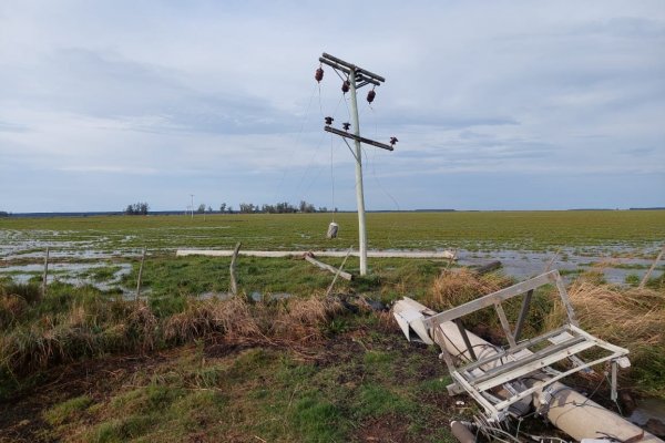 Una tormenta tiró 24 postes de la Dpec y dejó varias localidades sin luz