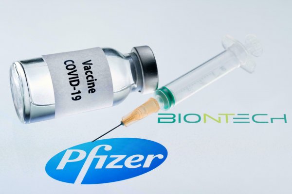 La Agencia Europea de Medicamentos aprobó la tercera dosis de Pfizer para mayores de 18 años