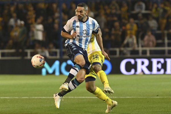 Rosario Central arruinó el debut del Racing de Gago