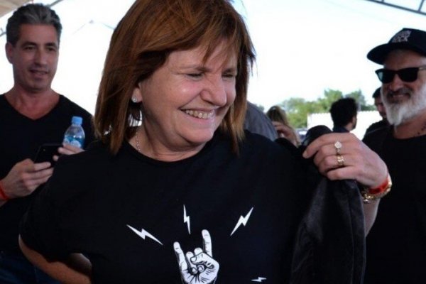 Pato embarrado: la saga de Patricia Bullrich en el Cosquín Rock