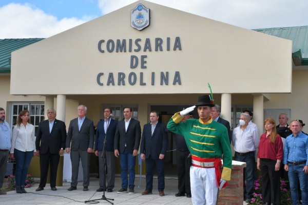 Entregaron viviendas e inauguraron el nuevo edificio de la Comisaría de Carolina