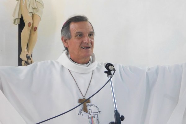 Monseñor Adolfo Canecín animó a 