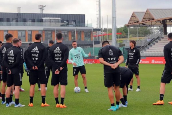 Argentina se entrena en Bilbao con miras al partido del domingo frente a Estonia