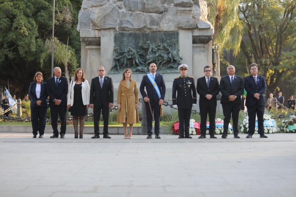 Actos oficiales en Corrientes por el Día de la Independencia