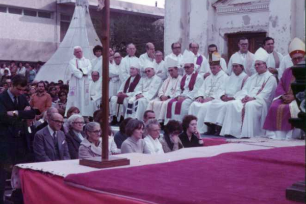 Recordarán la pascua del Obispo Alberto Devoto, el Apóstol de los Pobres