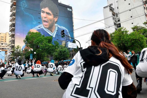 Inauguraron el mural más grande del mundo en homenaje a Diego Maradona