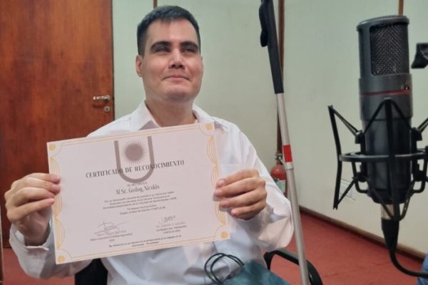 Se recibió el primer técnico en periodismo ciego de la UNNE