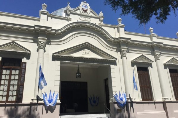 El Senado provincial celebra el Mes de Corrientes