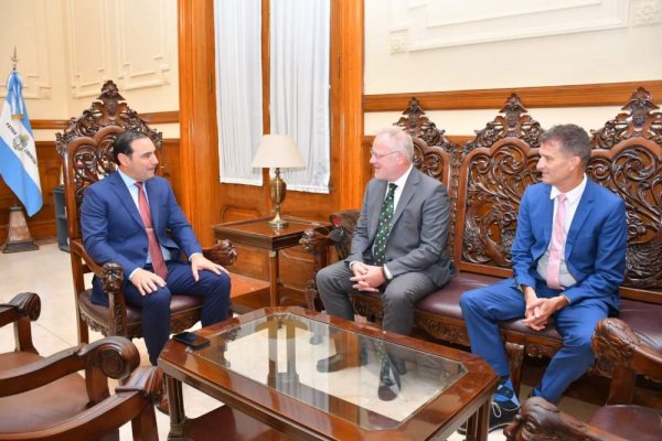 Valdés recibió la visita del Embajador austríaco en Argentina