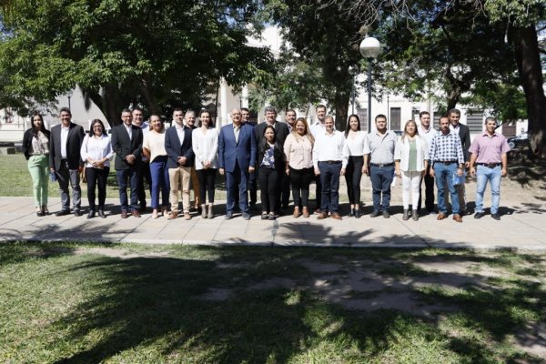 Los candidatos de ELI se reunieron este domingo