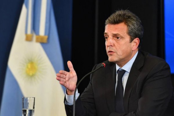 Sergio Massa intervino en el mercado para contener la suba de dólares financieros