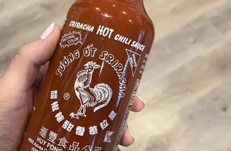 Hay faltante de stock de la famosa salsa Sriracha