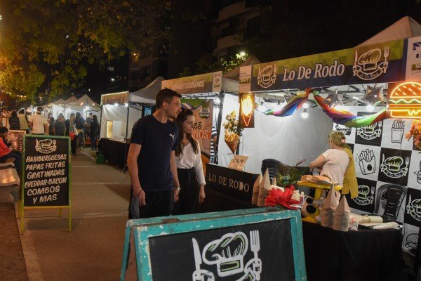 Feria Gourmet, edición especial en Alberdi