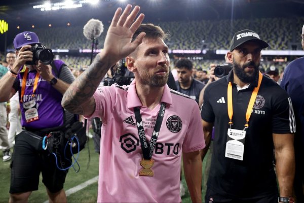 Desde México soltaron una insólita denuncia contra el récord de títulos de Messi: 