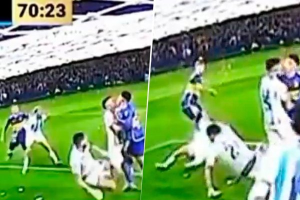 VIDEO | ¿Y el VAR? El penal que el árbitro pasó por alto y reclama todo Boca