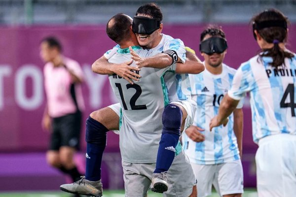 Reglamento del fútbol para ciegos: ¿por qué usan antifaces y por qué el arquero puede ver?