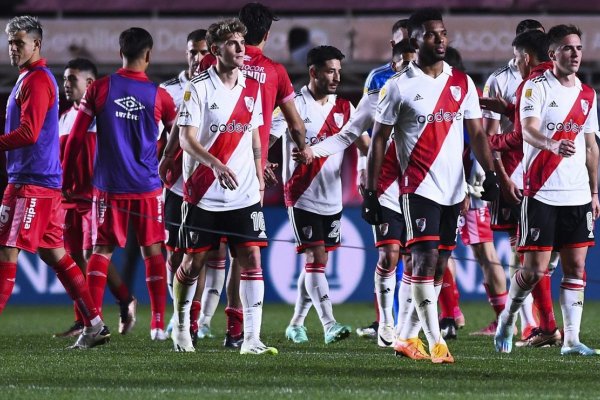 Las noticias de River hoy: los concentrados contra Barracas Central, el refuerzo inesperado y la llegada de Bono