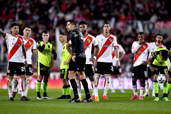 River acaba de fichar a Funes Mori pero los hinchas no lo perdonaron: 