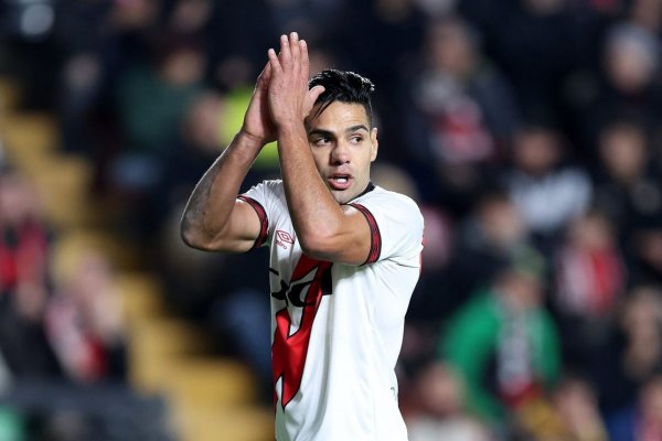 Radamel Falcao llamó a River para volver