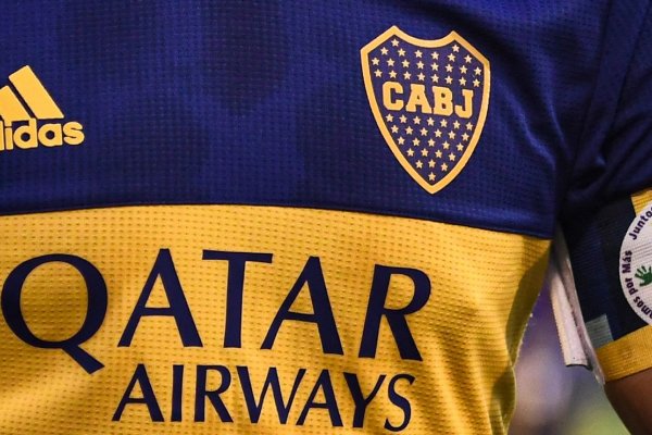 Fue un refuerzo exótico de Boca y anunció su retiro a los 44 años