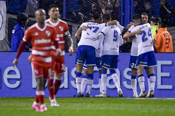 Pipino Cuevas, lapidario tras la derrota ante Vélez: 