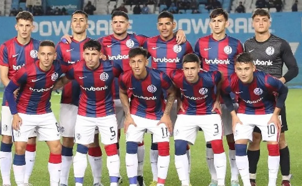 Con dos menos, la reserva de San Lorenzo logró el empate en la última ante Racing