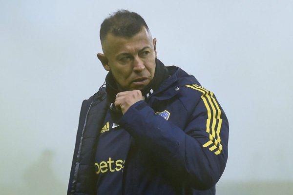 Un ex técnico de Boca tiró contra Almirón: 