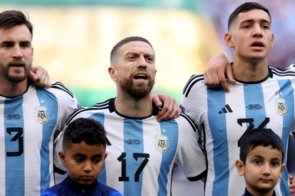 Se supo: el nuevo dueño de la 17 que usó el Papu Gómez en la Selección Argentina